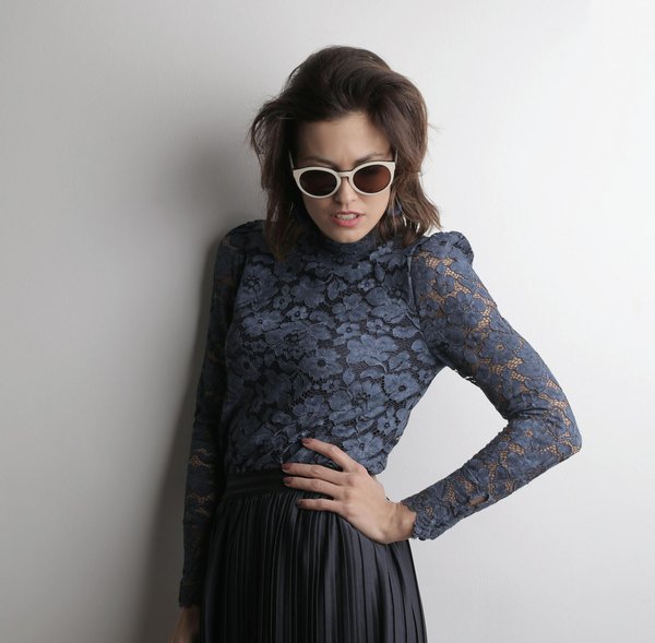 Chic and Stylish Evening Maternity Fashion from Leading UK Designers for Trendsetting Moms-to-Be